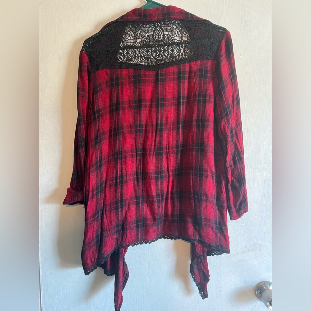 Red checkered Ransom Shirt - Picture 2 of 4